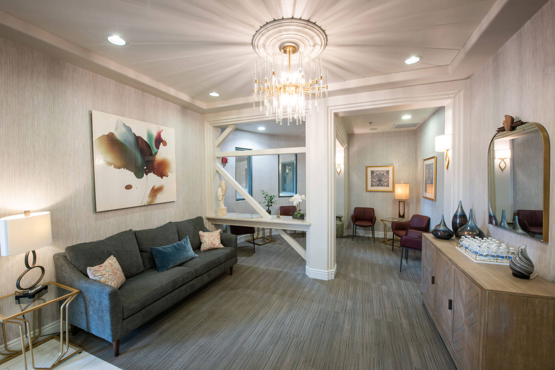 patient waiting area of The Pogue Center of Scottsdale, AZ